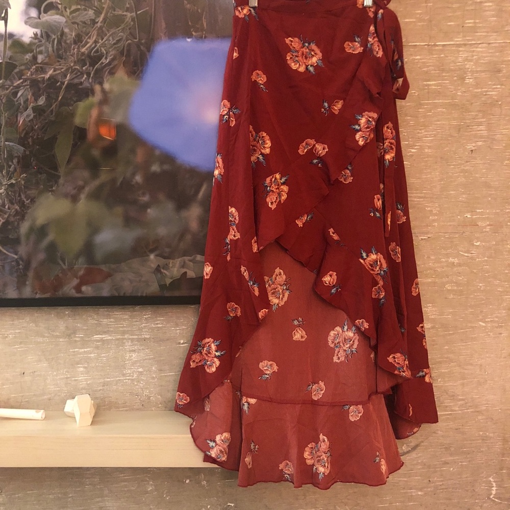 NWT showpo maxi wrap skirt